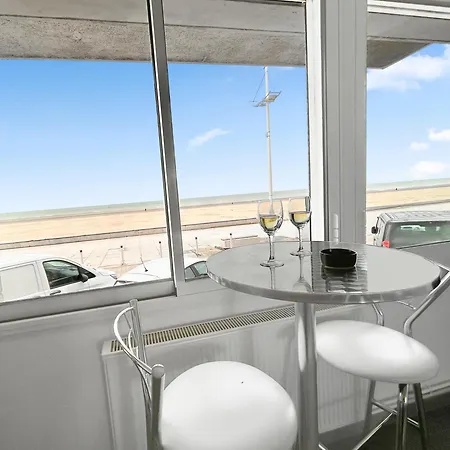 Escale Marine A Deux Pas Du Sable, Terrasse Privee Duinkerke