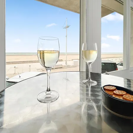 Lägenhet Escale Marine A Deux Pas Du Sable, Terrasse Privee *